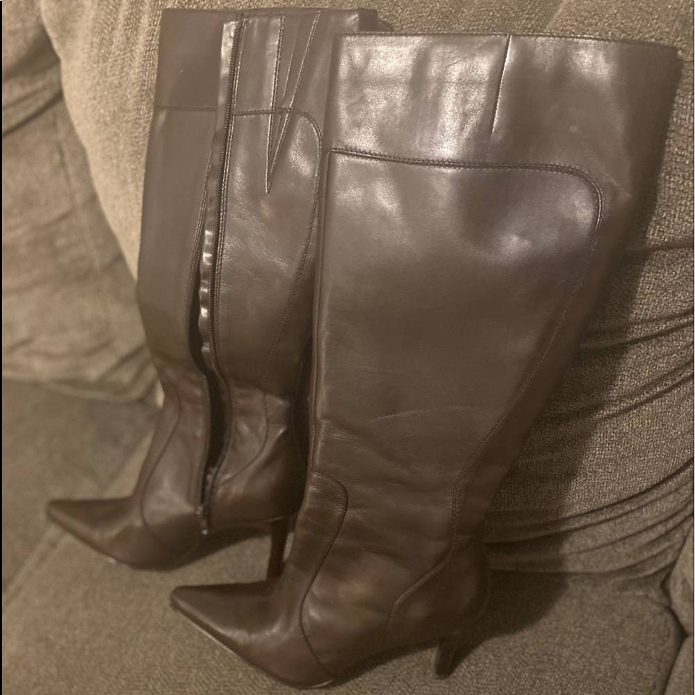 Leather boots